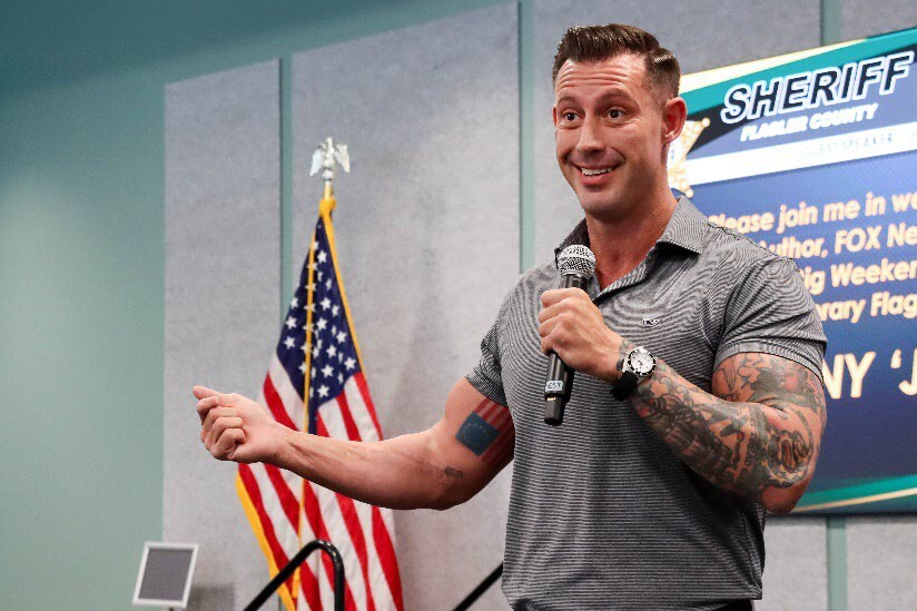 Joey Jones speaks at the FCSO annual employee meeting (FCSO)